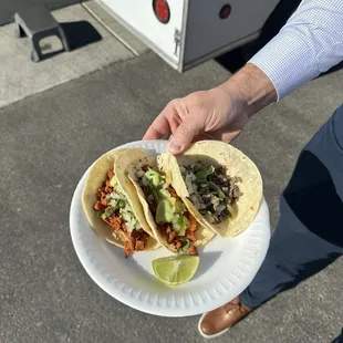 Tacos de Al pastor and carne asada