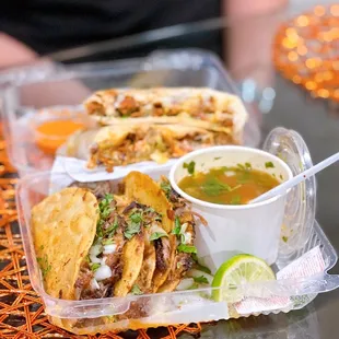 a tray of tacos