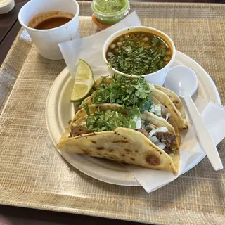 fish taco / taco de pescado