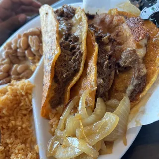 Queso taco Plate