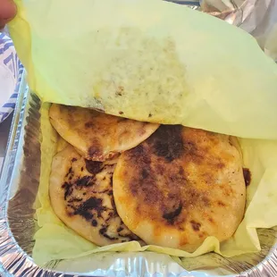 Mixed pupusas