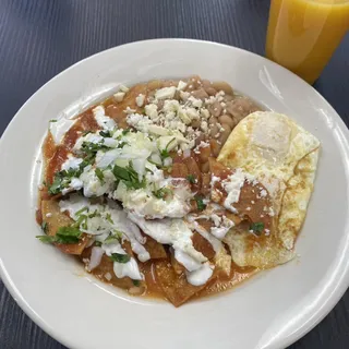 Chilaquiles Rojos