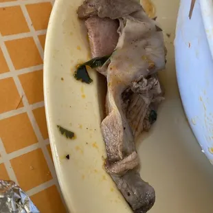 Too much skin/ grasa