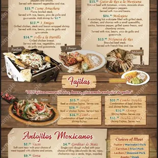 Menu showing platillos especiales and fajitas.