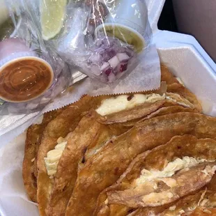 Tacos Dorados