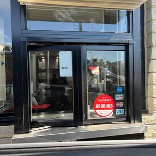 30 minutes drive through for just two tacos