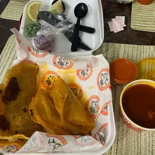 Trio Tacos