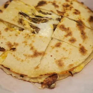 Chavendeca &quot;corn tortilla quesadilla&quot;