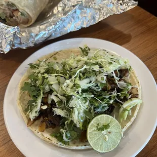 Al pastor taco