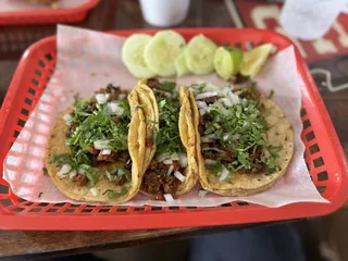 Gil Tacos