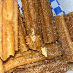 that is what i don&apos;t like but the churros themselves are presented beautifully