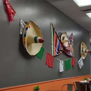 interior, tacos