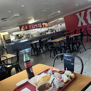 Con razon estaba solo