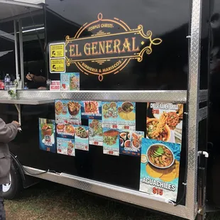El General food truck