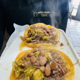 tacos de chicharron