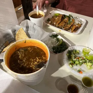 Birria Ramen Quesatacos de Birria