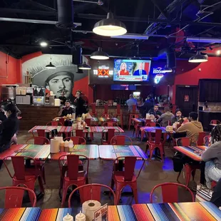 Main dining w bar in background