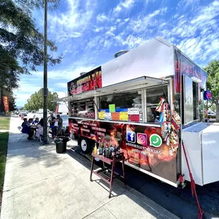 Their set up in front of Costco with some outdoor seating