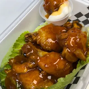 food, chicken wings, chicken, bbq wings, fried chicken, fried chicken wings, poultry, bbq chicken, chicken wings and fried chicken