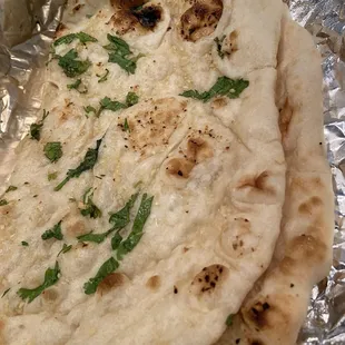 Garlic naan