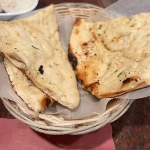 Garlic naan