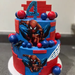 Spider man cake