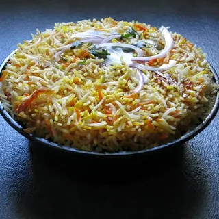 BEZAWADA BONELESS SPECIAL CHICKEN BIRYANI