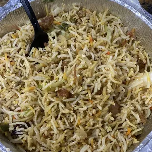 This was supposed to be the complimentary chicken fried rice but instead they gave a bowl of left of Biryani rice. RIDICULOUS!