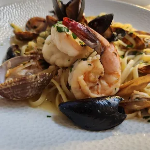 Seafood pasta