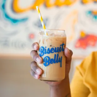dessert, drink