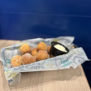 food, dough desserts, donuts