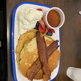 Short Stack Pancakes