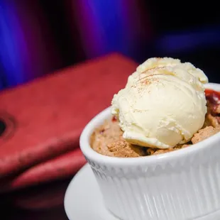 Blackberry &amp; Peach Cobbler