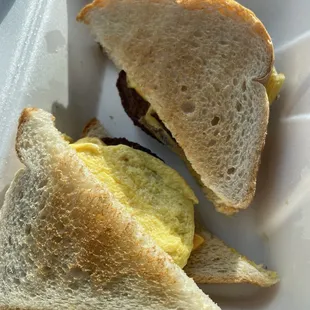 Breakfast sandwich