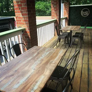 Al fresco dining