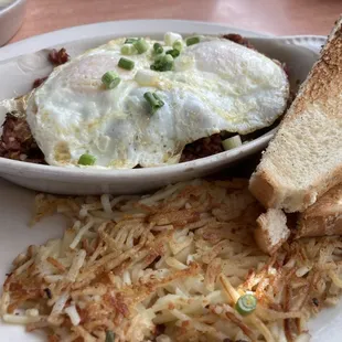 Corn Beef Hash &amp; Eggs, with Taters