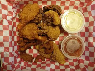 Crawpappy's Bar and Grill