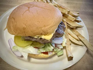 Nanny's Restaurant & Catering