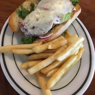 Italian Sub w/fries ...