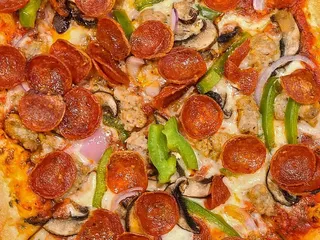 Vito’s Pizza