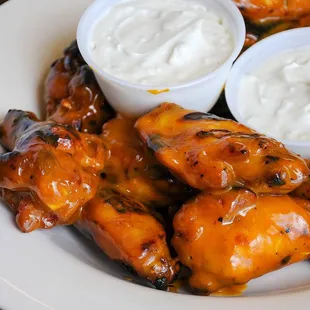 Our renowned Buffalo-style pizza, pasta, subs, salads, and wings are made with family heirloom recipes, perfected over generations.