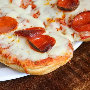 Our renowned Buffalo-style pizza, pasta, subs, salads, and wings are made with family heirloom recipes, perfected over generations.