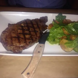 Rib eye with spinach and potatoes very good    .