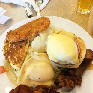 Yummu finds at the breakfast buffet! This photo was taken in November 2016.