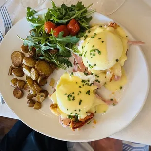 Eggs Benedict