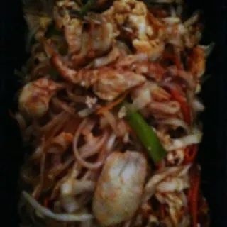 Kids Chicken Pad Thai