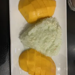 Mango with sweet sticky rice