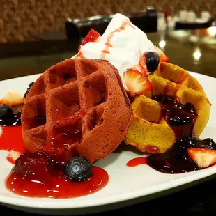 Mimi Waffles