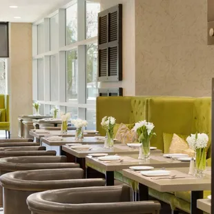 The Bistro 800 has a great vibe to enjoy with friends and family serving classic American Cuisine