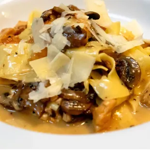 Pappardelle with truffle oil